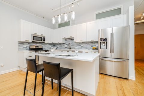 Tiny photo for 111 S Morgan Street #423, Chicago, IL 60607 (MLS # 12495638)