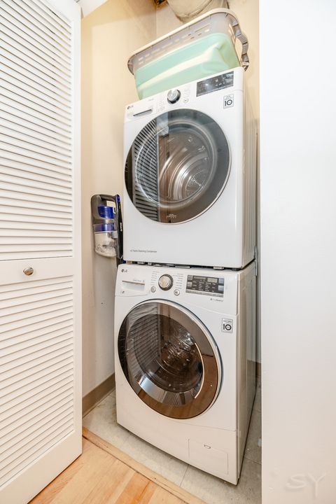 Tiny photo for 111 S Morgan Street #423, Chicago, IL 60607 (MLS # 12495638)