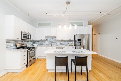 Tiny photo for 111 S Morgan Street #423, Chicago, IL 60607 (MLS # 12495638)