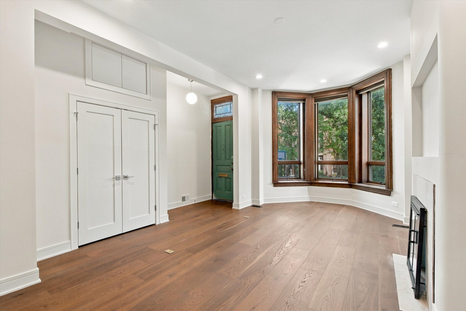 2020 N Fremont Street 1