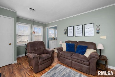 Tiny photo for 1617 W 38TH Street, Davenport, IA 52806 (MLS # QC4269664)