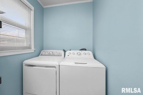 Tiny photo for 1617 W 38TH Street, Davenport, IA 52806 (MLS # QC4269664)