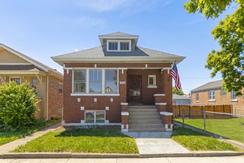 Photo of 4826 S Kolin Avenue, Chicago, IL 60632 (MLS # 12667298)