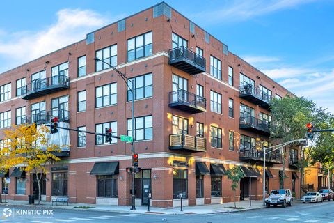 1 S LEAVITT Street 209 Chicago IL 60612