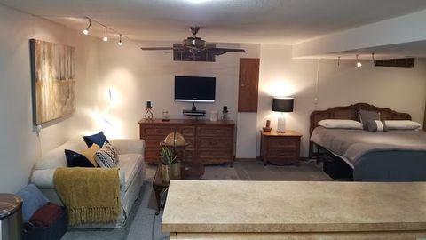 Tiny photo for 4 Forest Knolls Knls, Decatur, IL 62521 (MLS # 12468420)