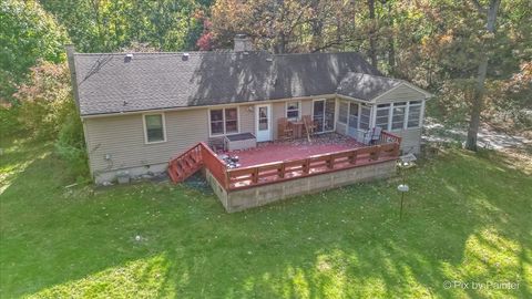 Tiny photo for 612 3 Oaks Road, Cary, IL 60013 (MLS # 12514895)