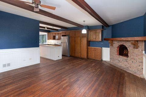 Tiny photo for 7 Court Of Fox River Vly, Lincolnshire, IL 60069 (MLS # 12478219)