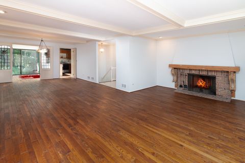 Tiny photo for 7 Court Of Fox River Vly, Lincolnshire, IL 60069 (MLS # 12478219)