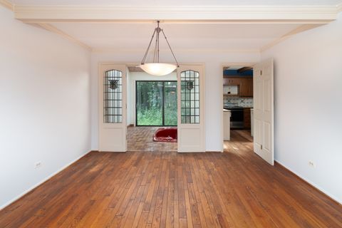 Tiny photo for 7 Court Of Fox River Vly, Lincolnshire, IL 60069 (MLS # 12478219)