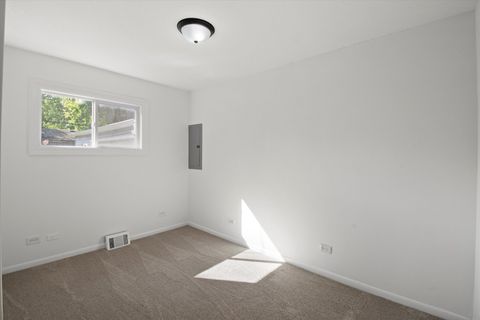 Tiny photo for 33448 N Greentree Road, Grayslake, IL 60030 (MLS # 12516734)