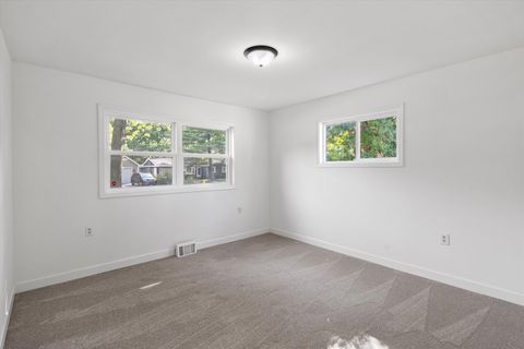 Tiny photo for 33448 N Greentree Road, Grayslake, IL 60030 (MLS # 12516734)