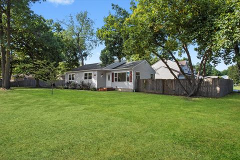 Tiny photo for 33448 N Greentree Road, Grayslake, IL 60030 (MLS # 12516734)
