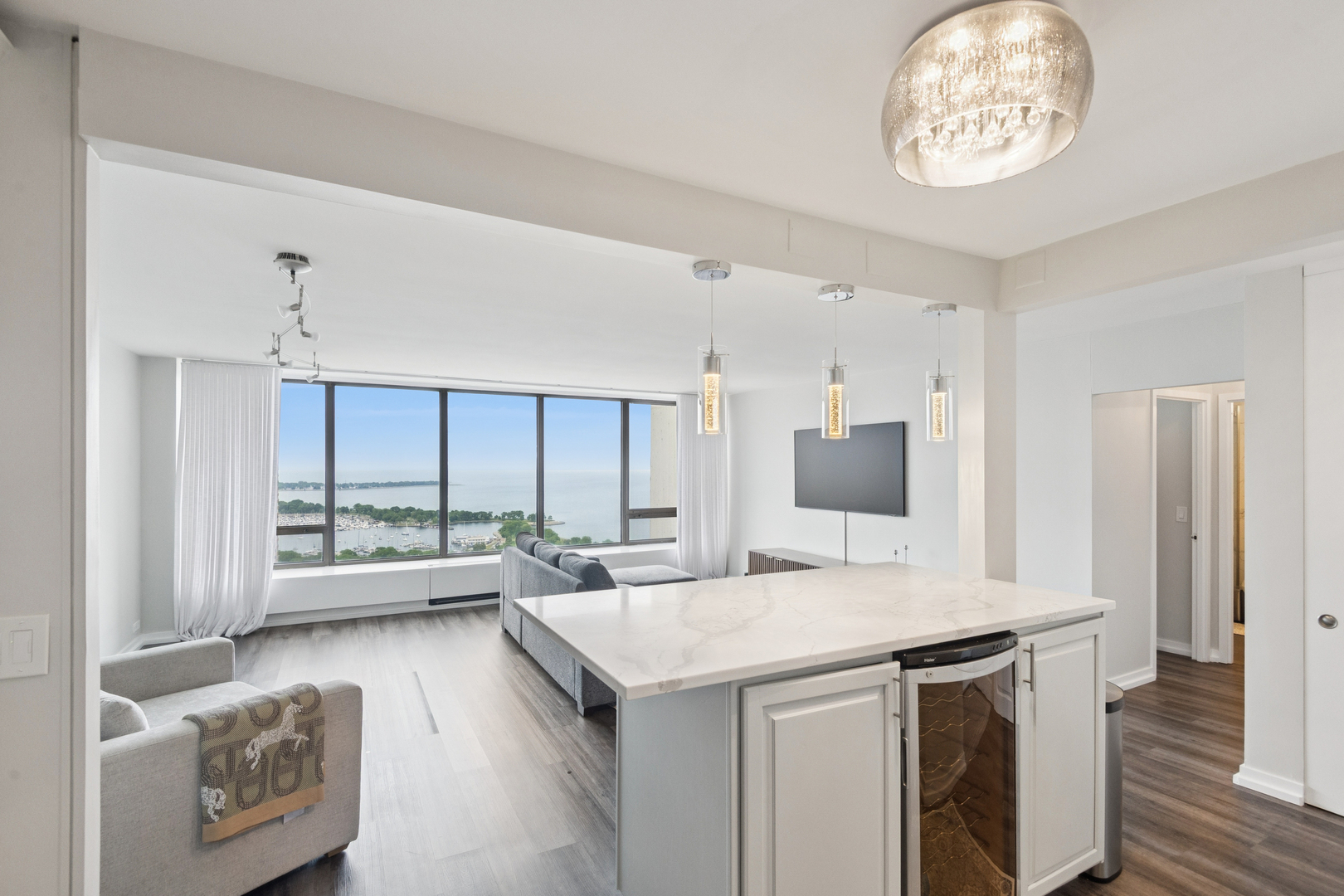 2800 N Lake Shore Drive 3603