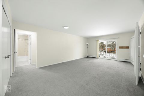 Tiny photo for 602 E Algonquin Road #207, Arlington Heights, IL 60005 (MLS # 12534294)