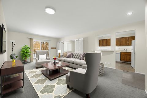 Tiny photo for 602 E Algonquin Road #207, Arlington Heights, IL 60005 (MLS # 12534294)