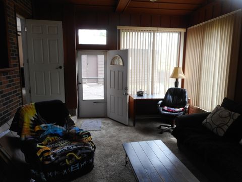 Tiny photo for 602 Bluff Court, Streamwood, IL 60107 (MLS # 12640425)