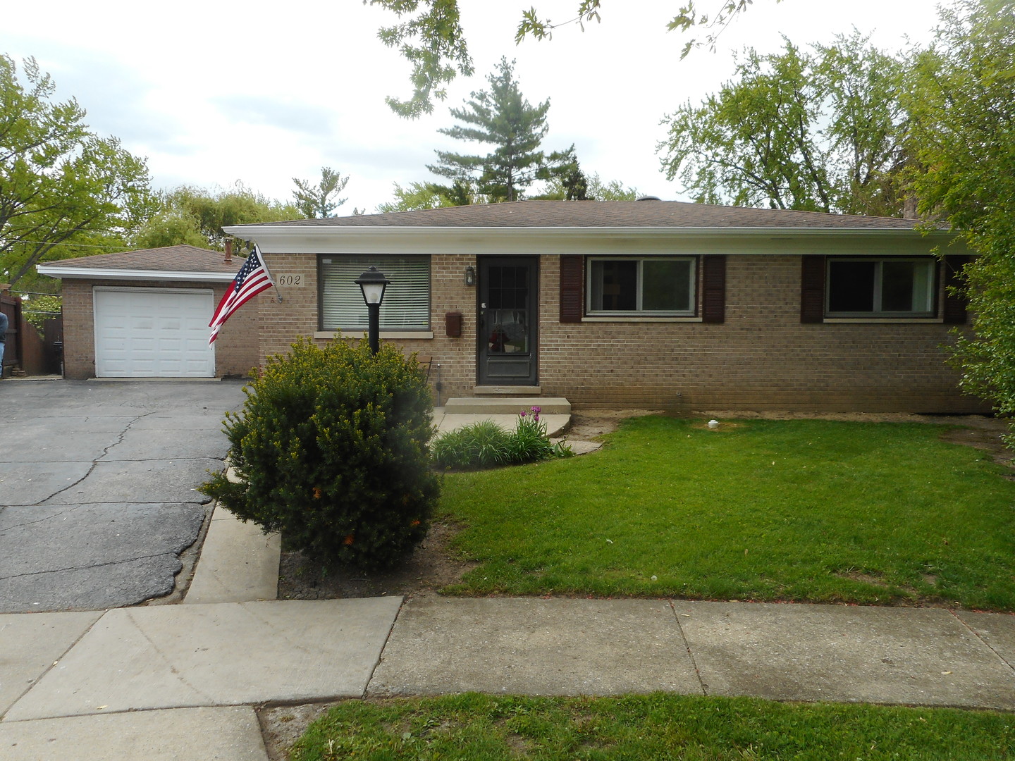 602 Bluff Court