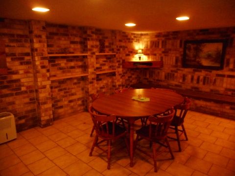 Tiny photo for 602 Bluff Court, Streamwood, IL 60107 (MLS # 12640425)