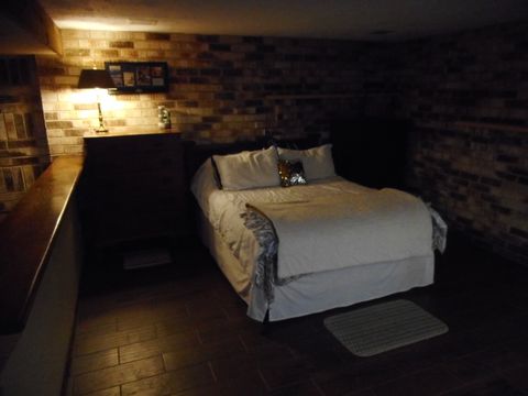 Tiny photo for 602 Bluff Court, Streamwood, IL 60107 (MLS # 12640425)