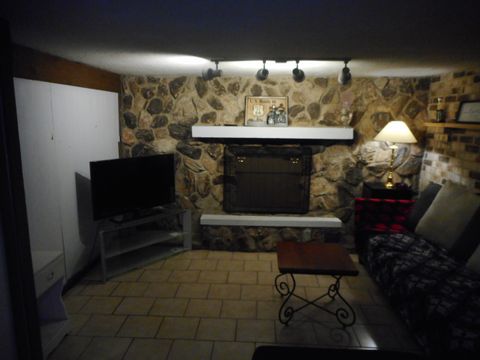 Tiny photo for 602 Bluff Court, Streamwood, IL 60107 (MLS # 12640425)