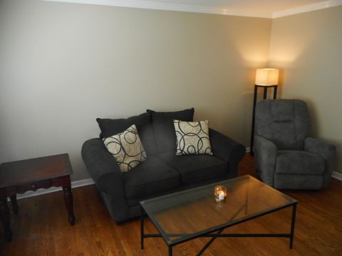 Tiny photo for 602 Bluff Court, Streamwood, IL 60107 (MLS # 12640425)