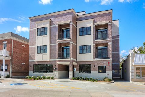 514 Hillgrove Avenue 204 Western Springs IL 60558