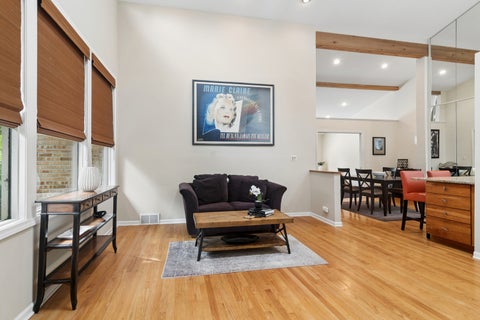 Tiny photo for 211 Blackhawk Road, Highland Park, IL 60035 (MLS # 12758851)