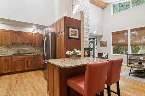 Tiny photo for 211 Blackhawk Road, Highland Park, IL 60035 (MLS # 12758851)