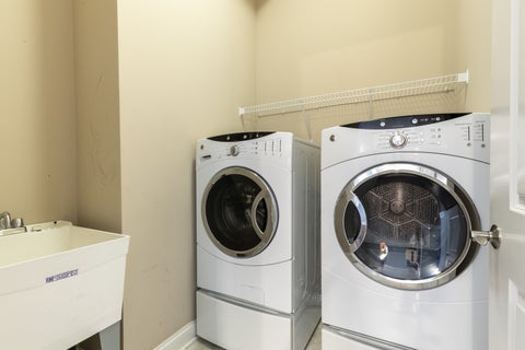 Tiny photo for 787 Graceland Avenue #501, Des Plaines, IL 60016 (MLS # 12776468)