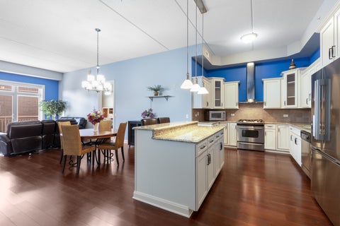 Tiny photo for 787 Graceland Avenue #501, Des Plaines, IL 60016 (MLS # 12776468)