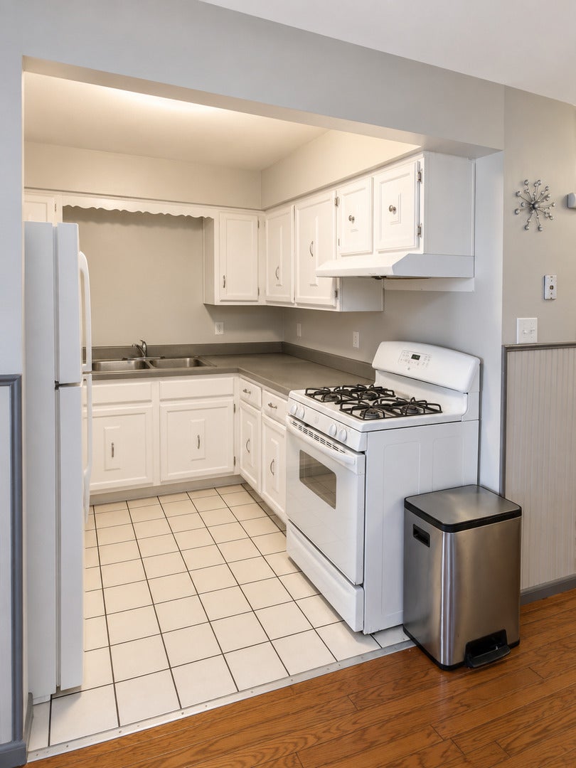 3640 W 119th Street 302