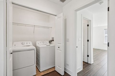 Tiny photo for 322 Timberleaf Circle, Roselle, IL 60172 (MLS # 12490192)