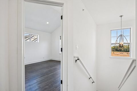 Tiny photo for 322 Timberleaf Circle, Roselle, IL 60172 (MLS # 12490192)