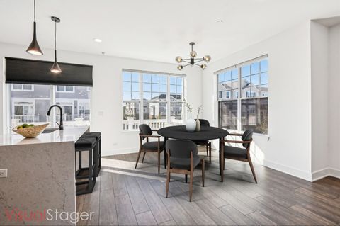 Tiny photo for 322 Timberleaf Circle, Roselle, IL 60172 (MLS # 12490192)