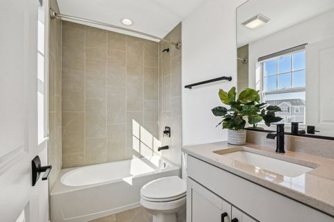 Tiny photo for 322 Timberleaf Circle, Roselle, IL 60172 (MLS # 12490192)