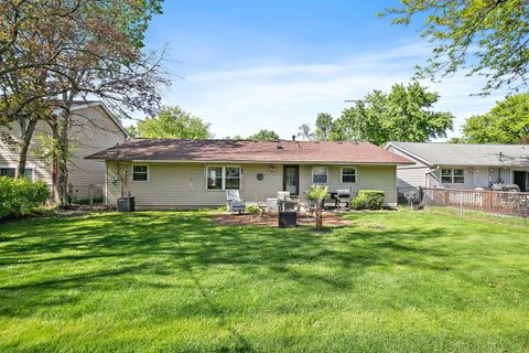 Tiny photo for Streamwood, IL 60107 (MLS # 12650152)