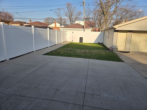 Tiny photo for 14529 S Emerald Avenue, Riverdale, IL 60827 (MLS # 12604714)