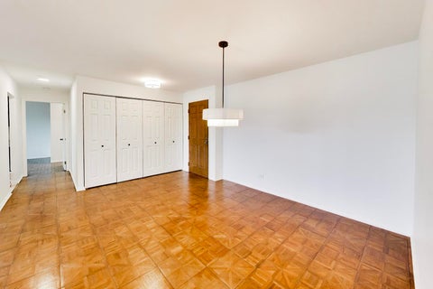 Tiny photo for 1220 Rudolph Road #5B, Northbrook, IL 60062 (MLS # 12742021)