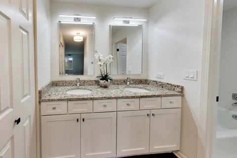 Tiny photo for 1220 Rudolph Road #5B, Northbrook, IL 60062 (MLS # 12742021)