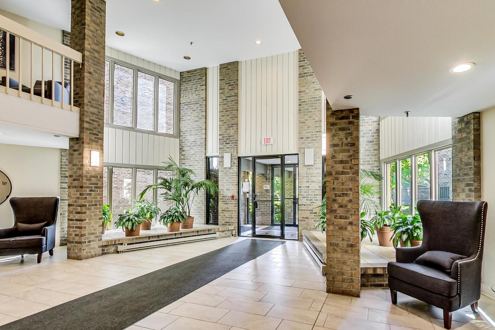1220 Rudolph Road 5B