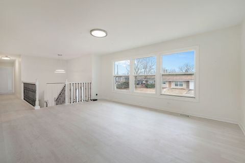 Tiny photo for Hanover Park, IL 60133 (MLS # 12605887)