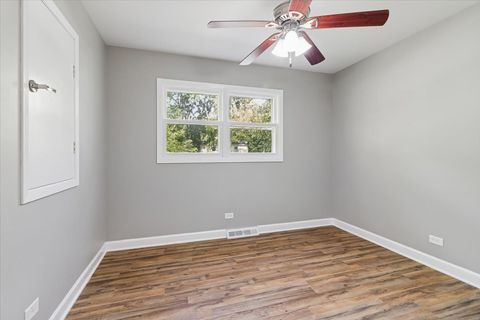 Tiny photo for 317 N Central Avenue, Wood Dale, IL 60191 (MLS # 12485594)