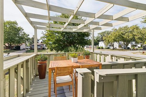 Tiny photo for 317 N Central Avenue, Wood Dale, IL 60191 (MLS # 12485594)