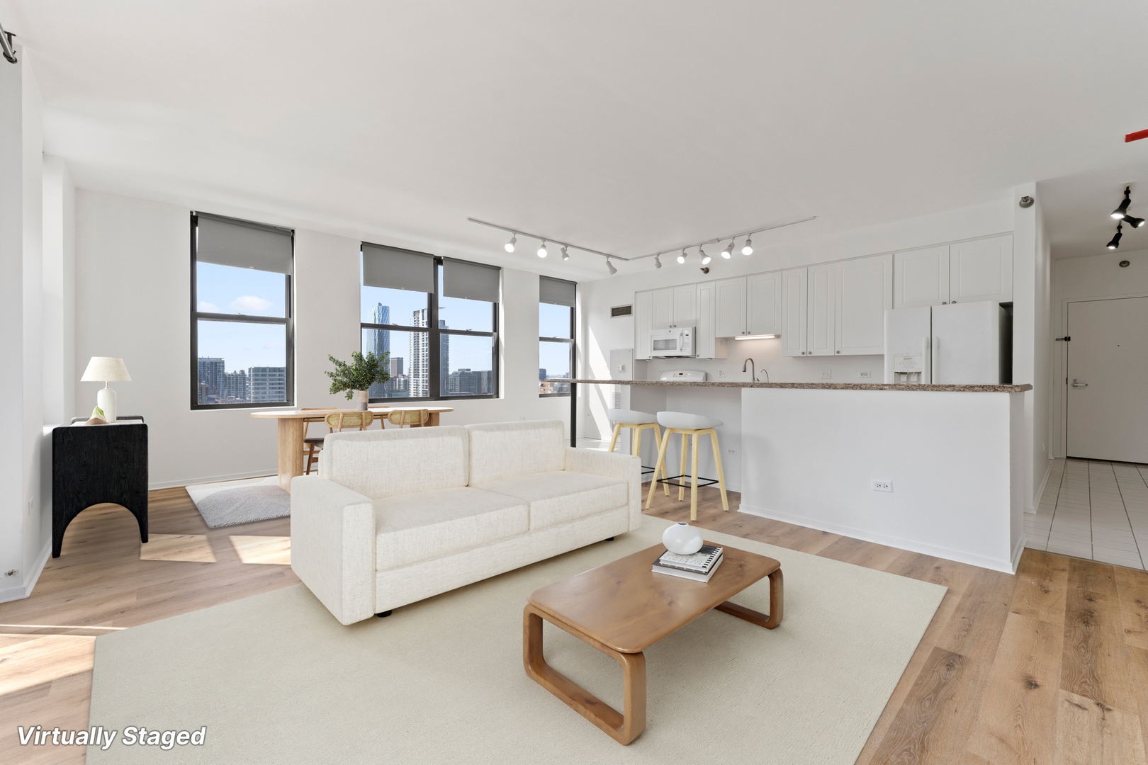 330 N Jefferson Street 1704