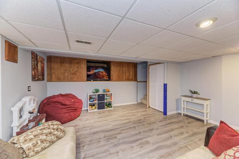 Tiny photo for 460 Springwood Lane, Bolingbrook, IL 60440 (MLS # 12575656)