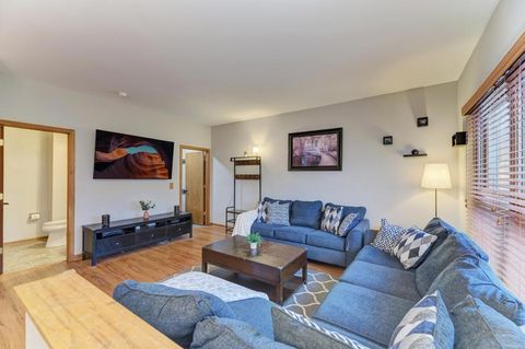 Tiny photo for 460 Springwood Lane, Bolingbrook, IL 60440 (MLS # 12575656)