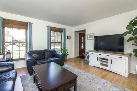 Tiny photo for 1524 Clarkson Court, Naperville, IL 60565 (MLS # 12468984)