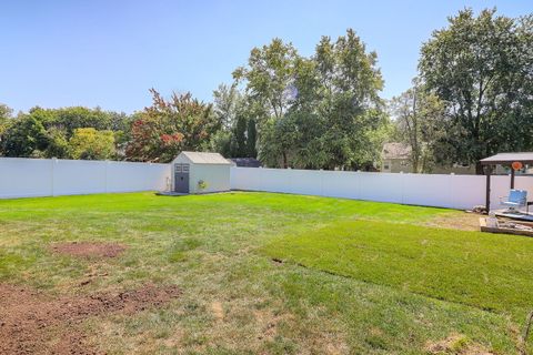 Tiny photo for 1524 Clarkson Court, Naperville, IL 60565 (MLS # 12468984)