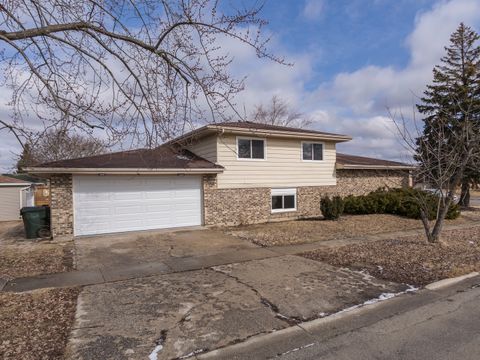 Tiny photo for 18008 Edwards Avenue, Country Club Hills, IL 60478 (MLS # 12576814)