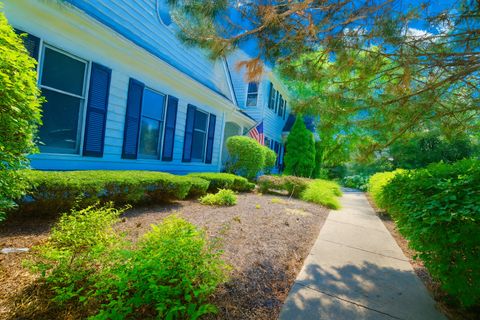 Tiny photo for 7015 Burning Tree Circle, McHenry, IL 60050 (MLS # 12485210)